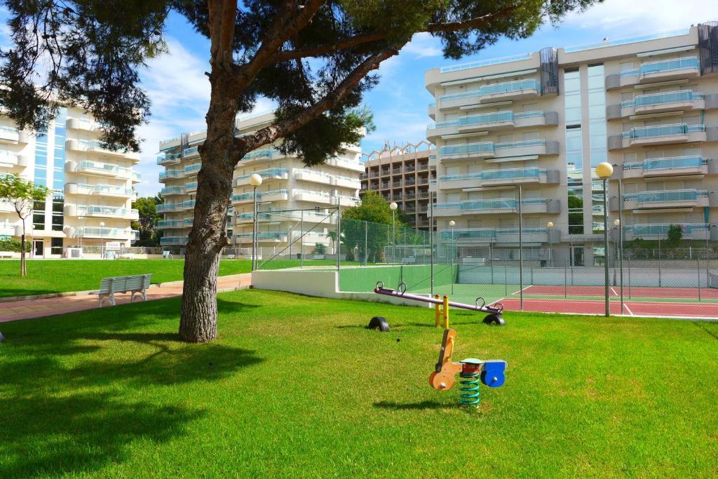 Rentalmar Families Larimar Salou Exterior foto
